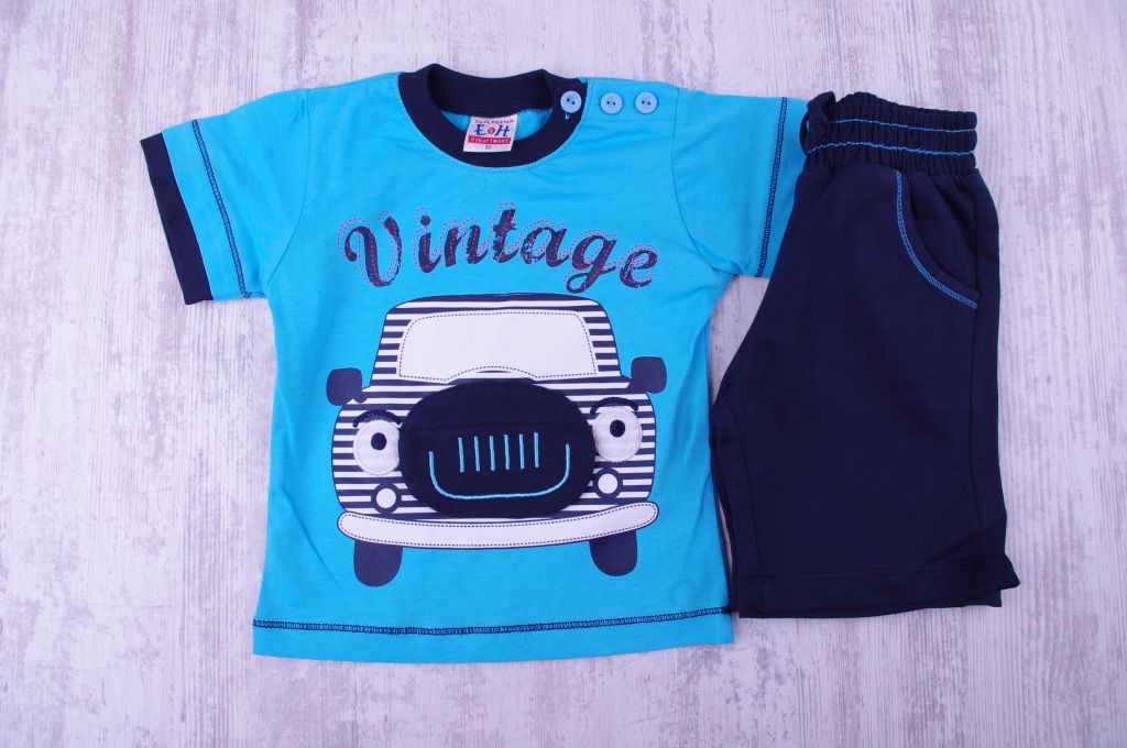 T-shirt with trousers