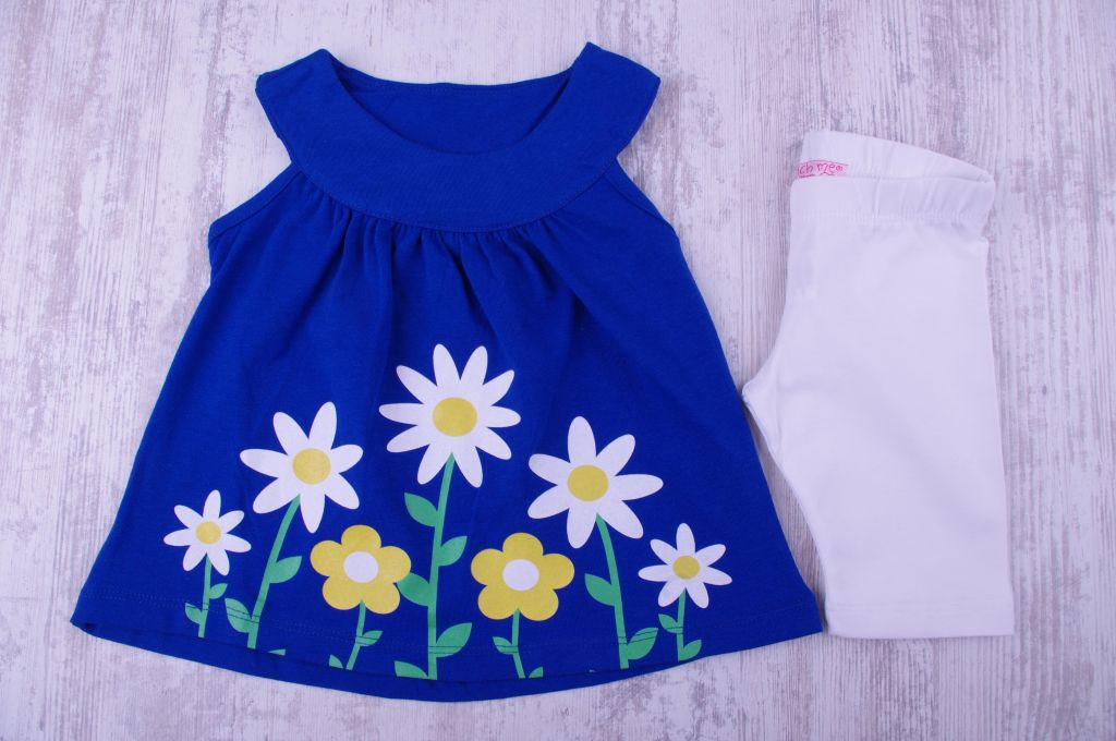 Tunic with a wedge