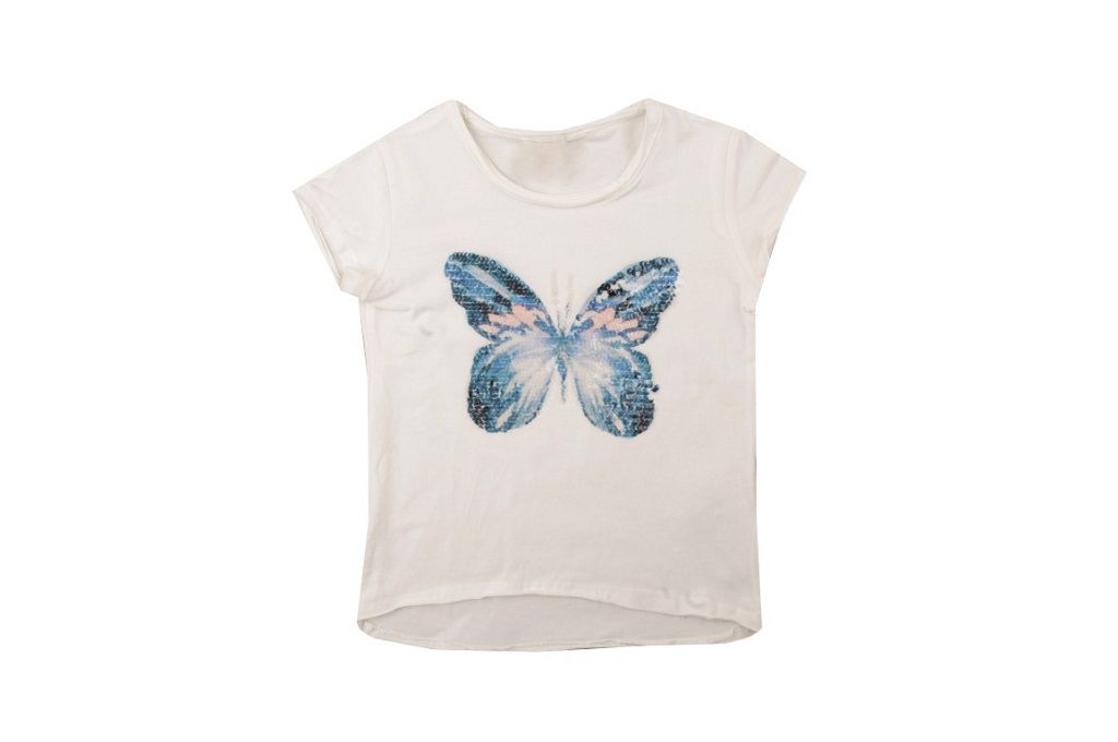 Teddy bear with butterfly