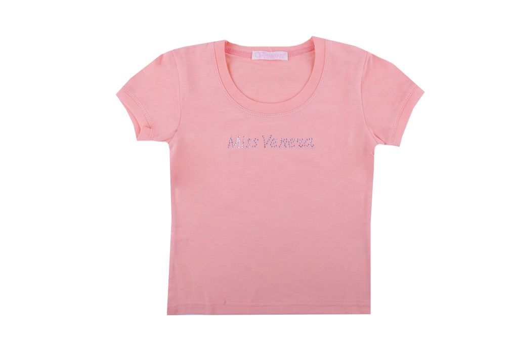 T-shirt girl