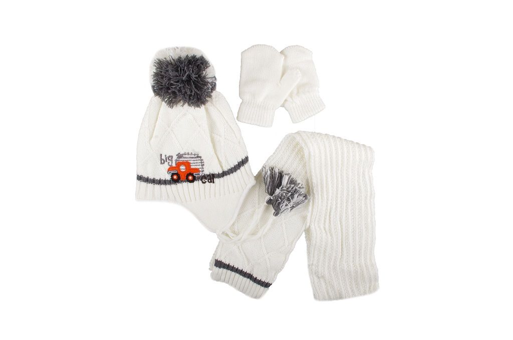 Set of shawl, hat and gloves