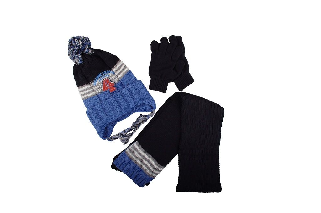 Set of shawl, hat and gloves