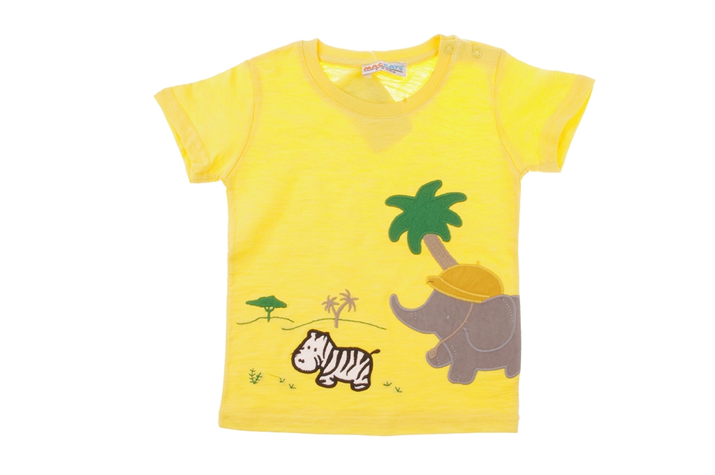 T-shirt boy