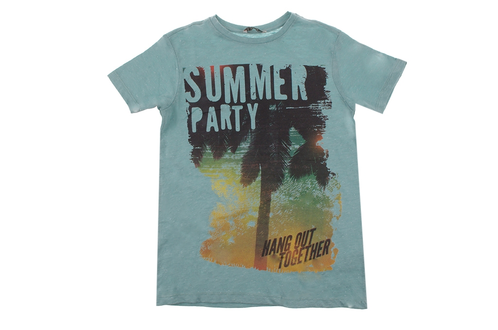 T-shirt boy
