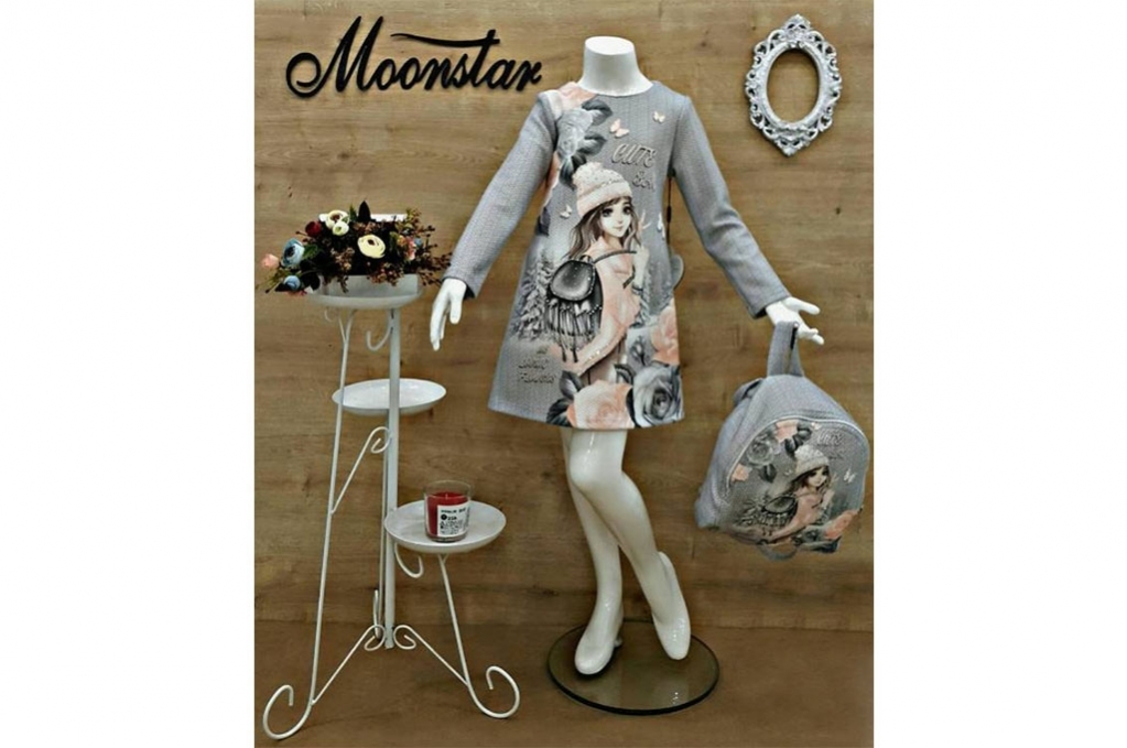 Dress long sleeve with wound