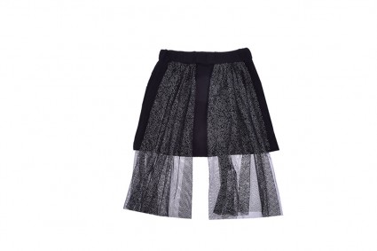 Skirt with tulle