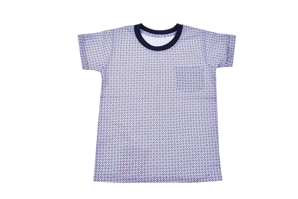 T-shirt boy