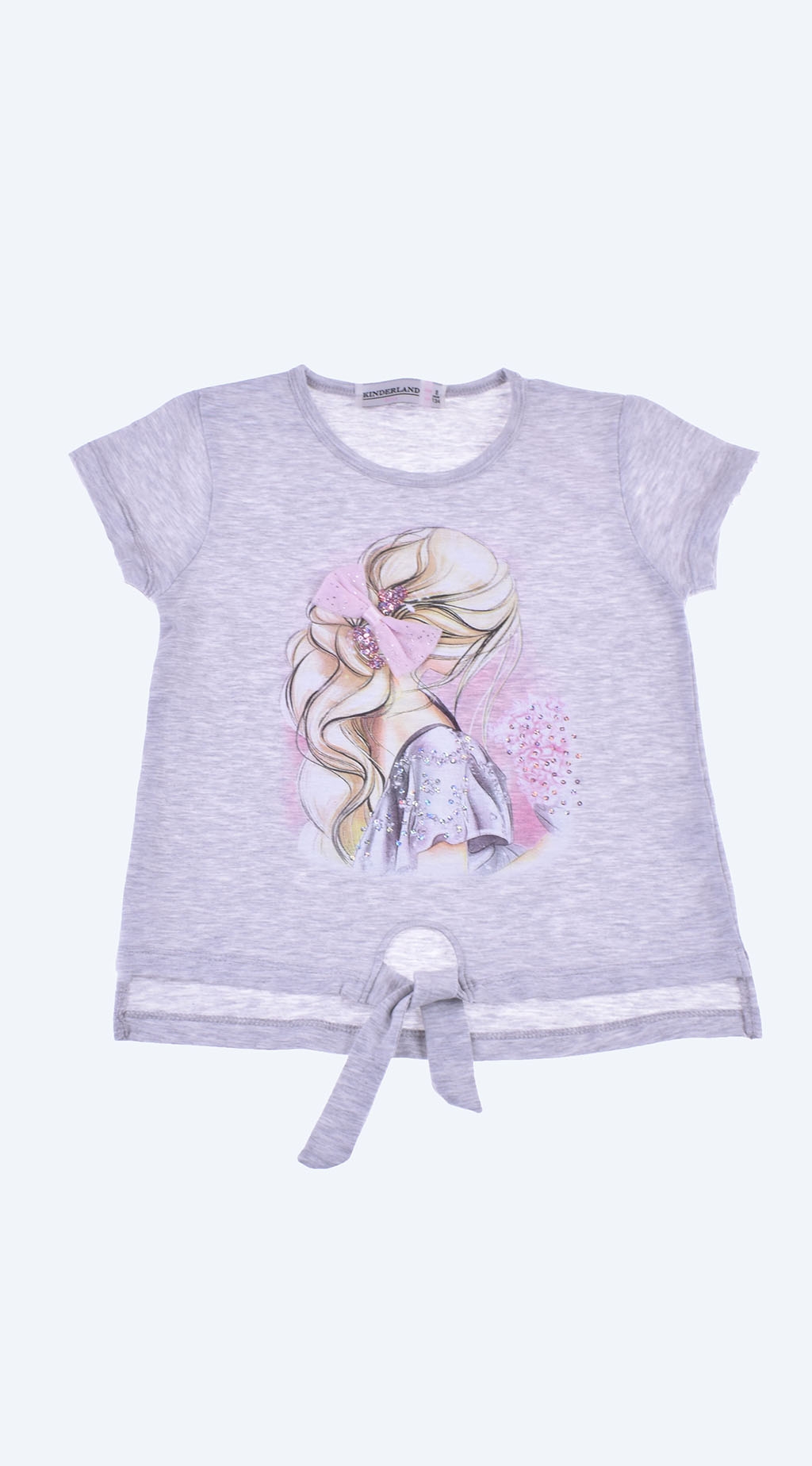 T-shirt girl