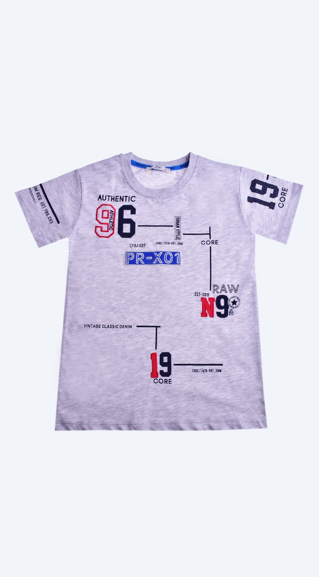 T-shirt boy