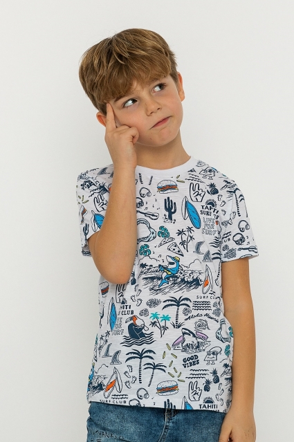T-shirt boy