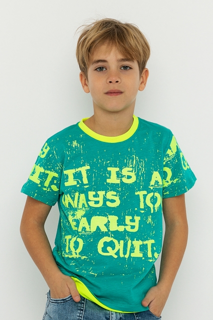 T-shirt boy
