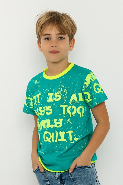 T-shirt boy