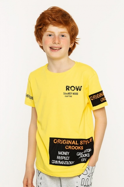 T-shirt boy