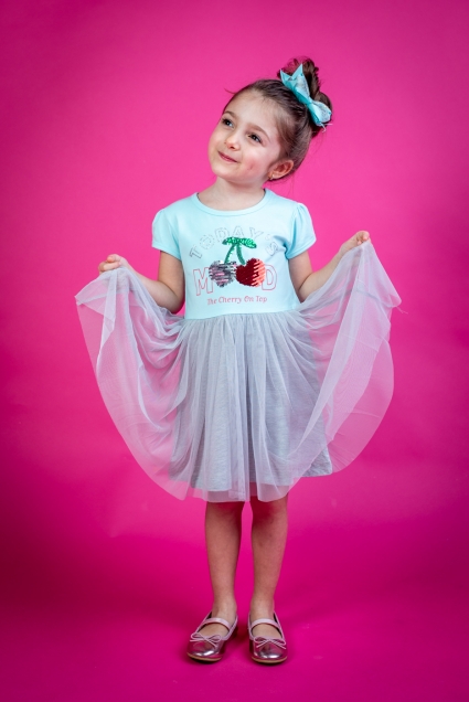 Short sleeve dress