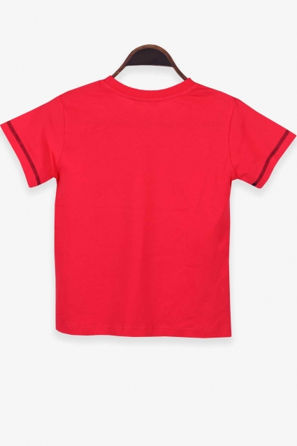 T-shirt boy