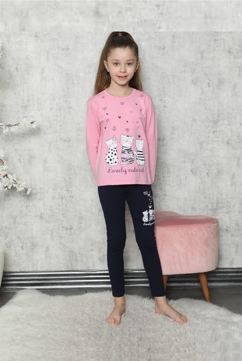 Long-sleeved girl pajamas