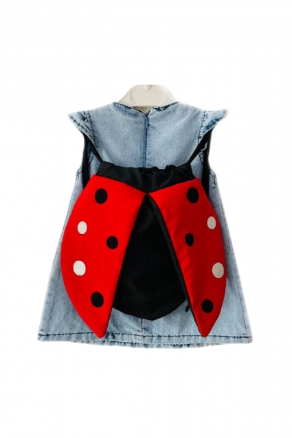 Short sleeve dress with backpack