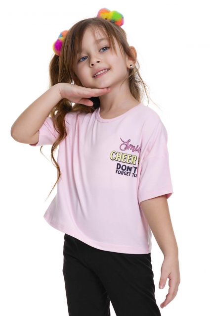 T-shirt girl