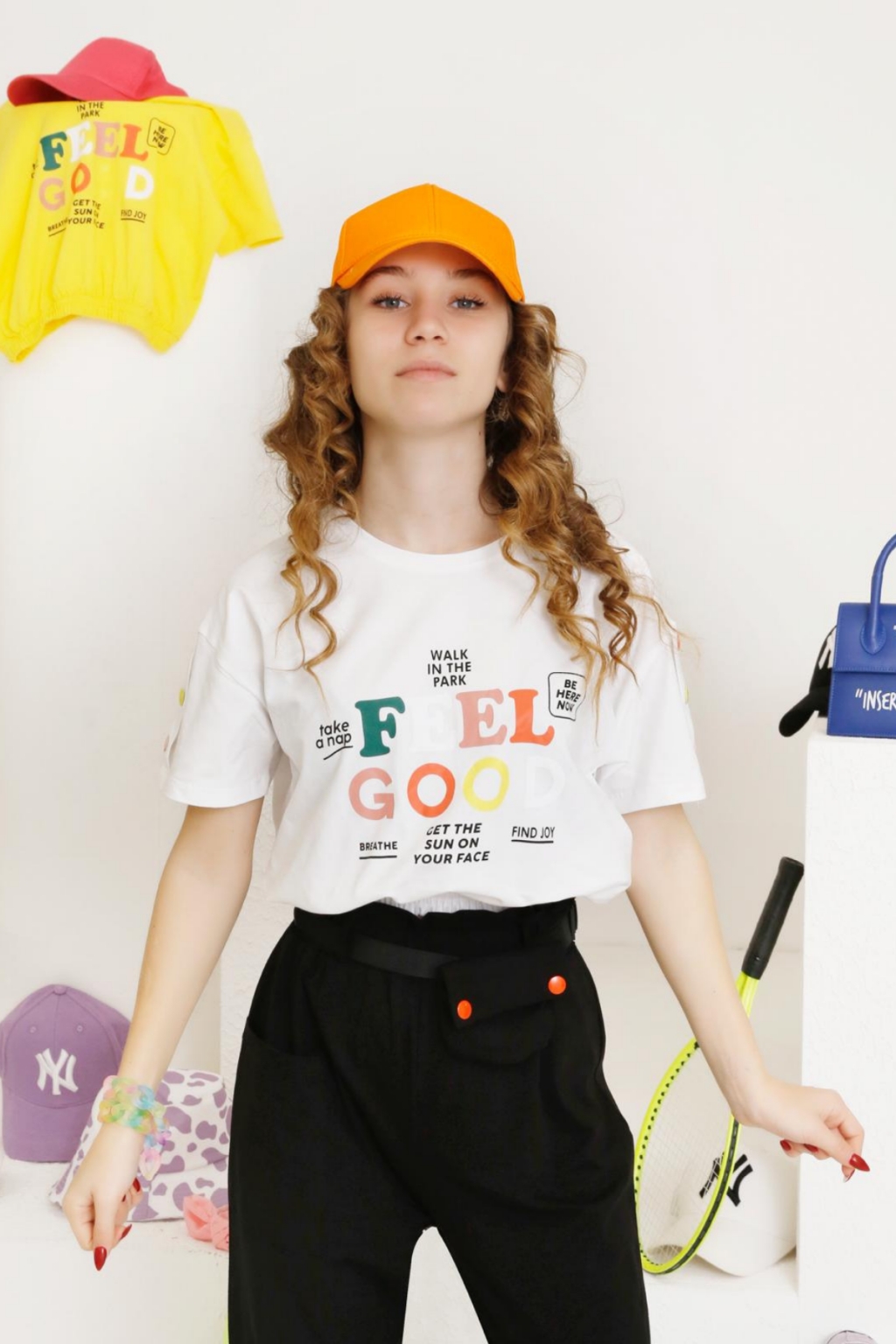 T-shirt girl