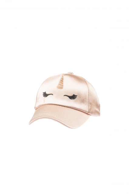 Hat girl