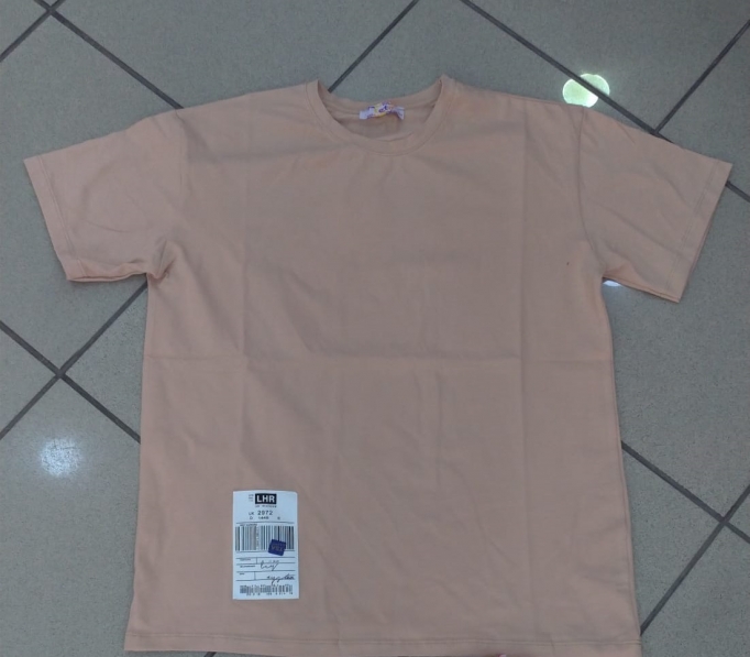 T-shirt girl