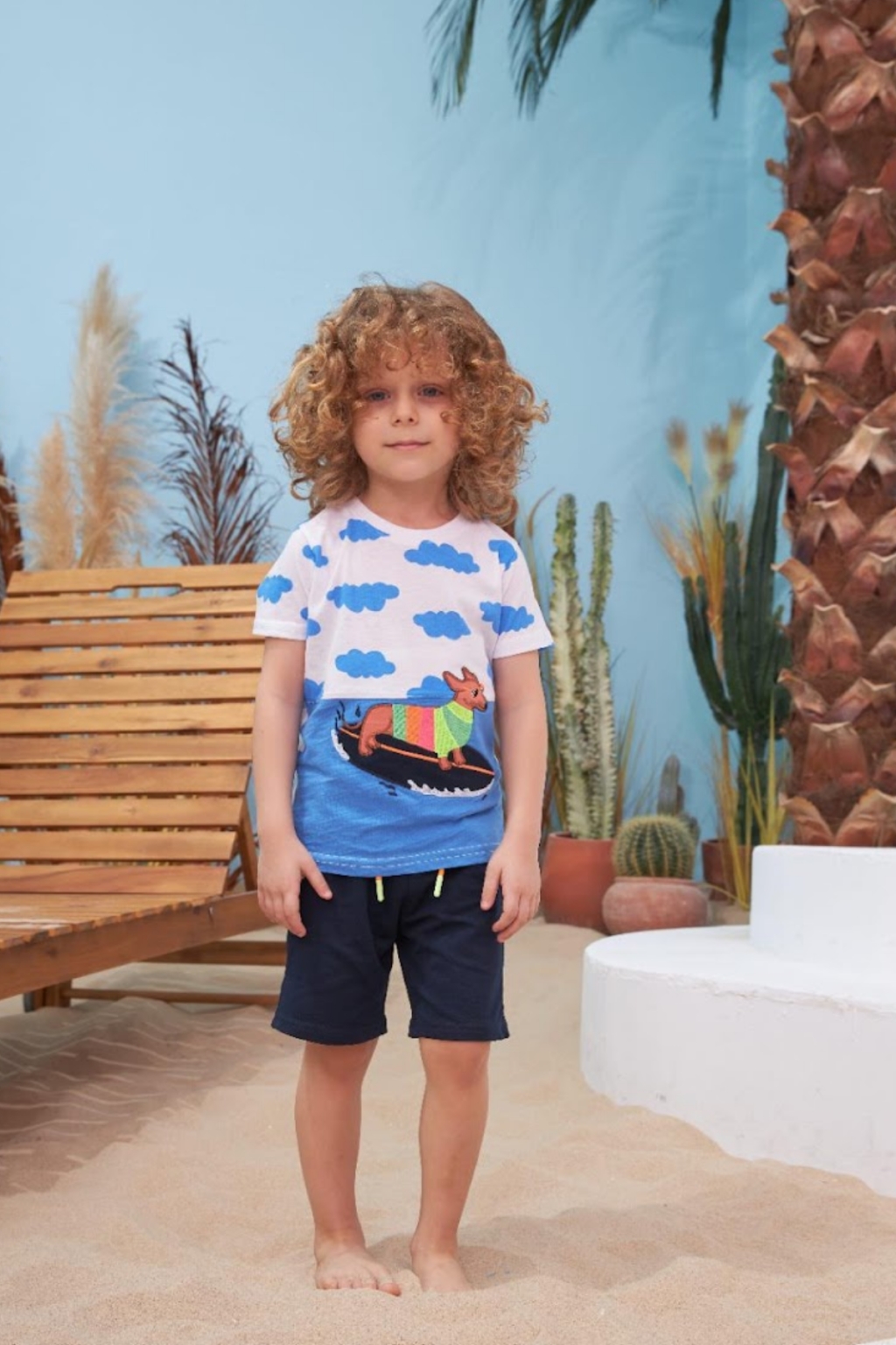 T-shirt boy