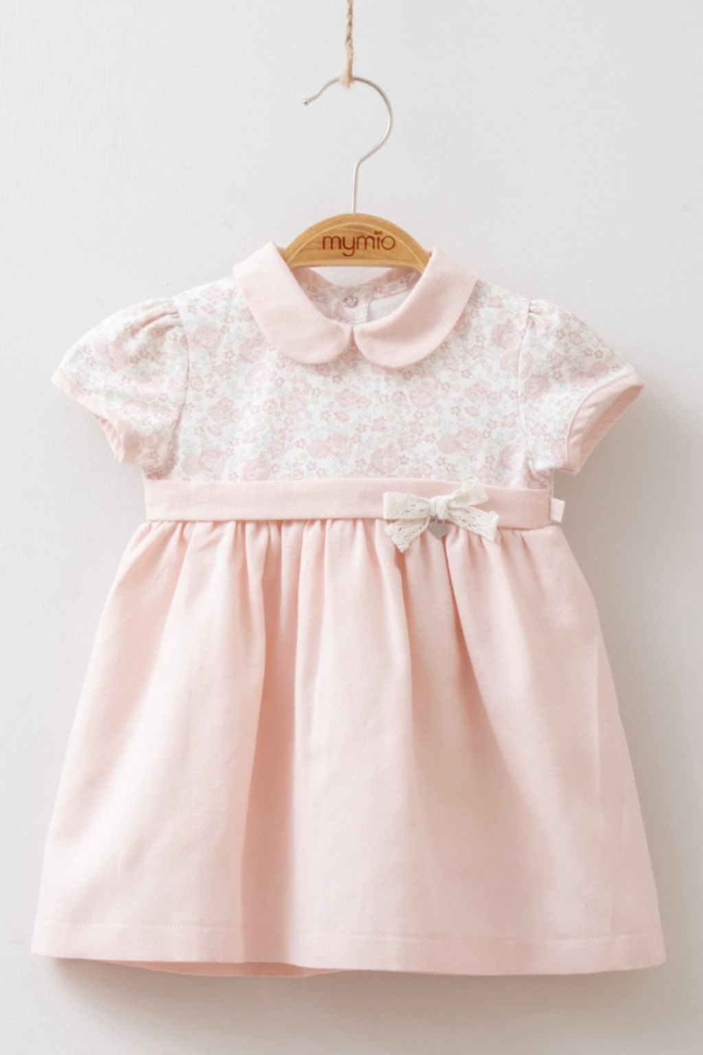 Short sleeve dress