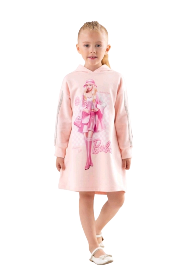 ����� ����� ����� Barbie
