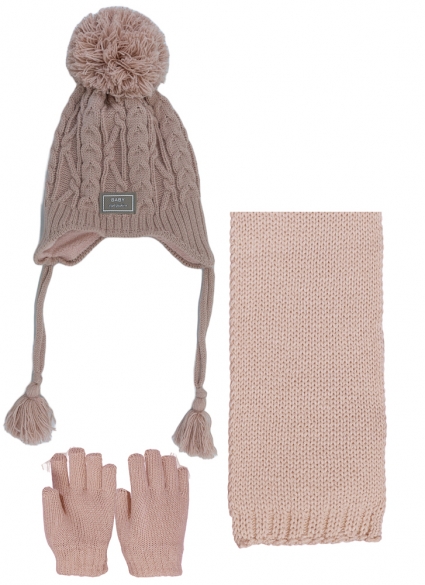 Girl`s hat, scarf and gloves set