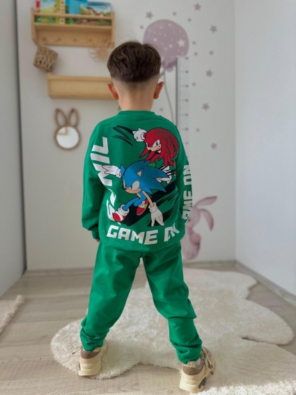 Children`s kit for a long -sleeved girl stitch