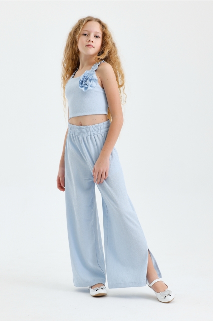 A baby elegant kit for a girl, blue color
