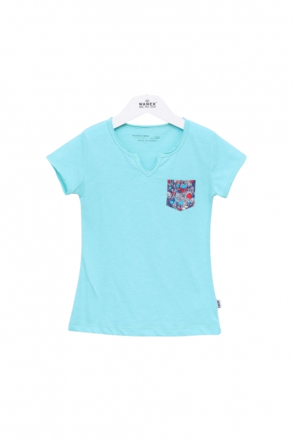 Fata tricou