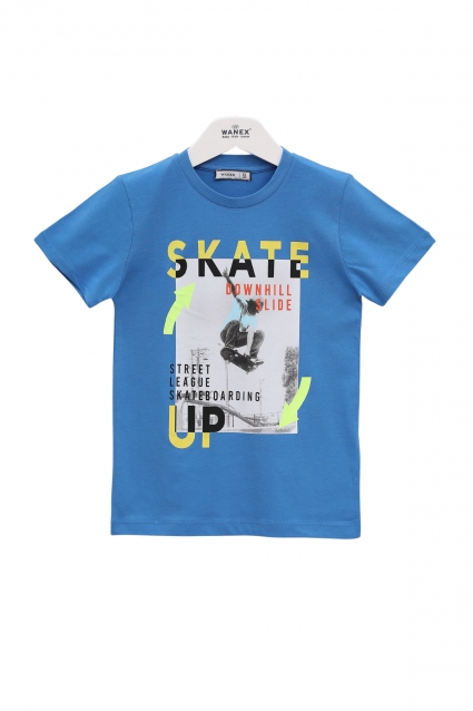 T-shirt boy