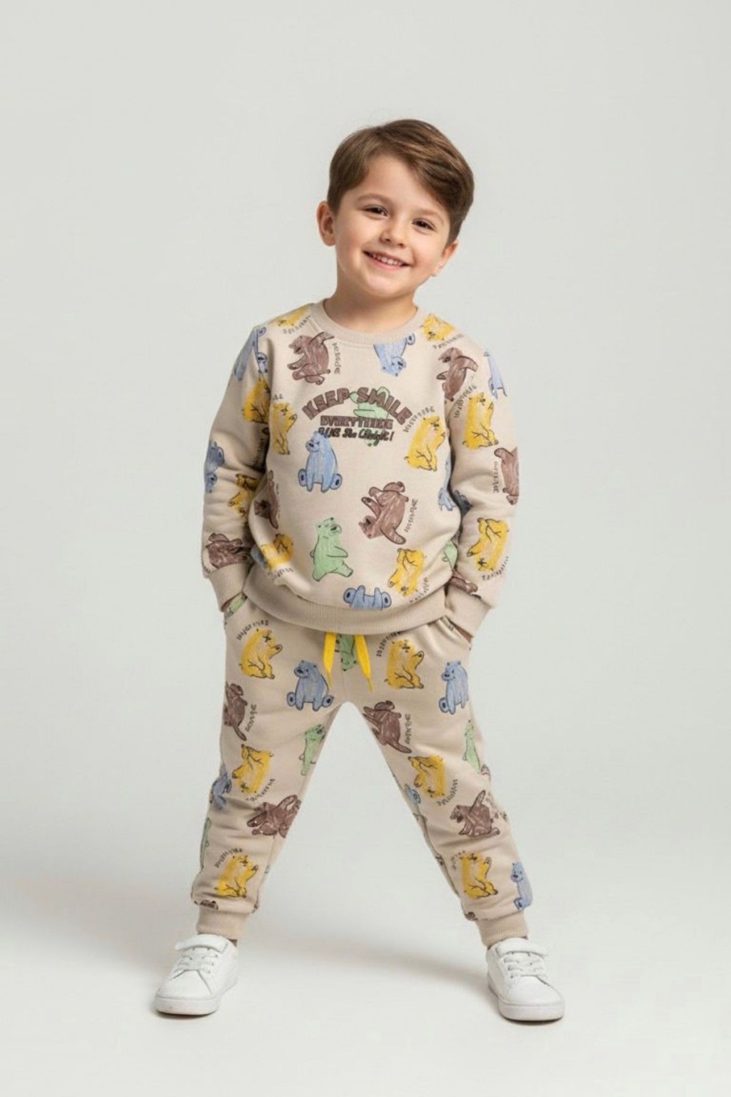 A baby set for a long -sleeved boy, beige