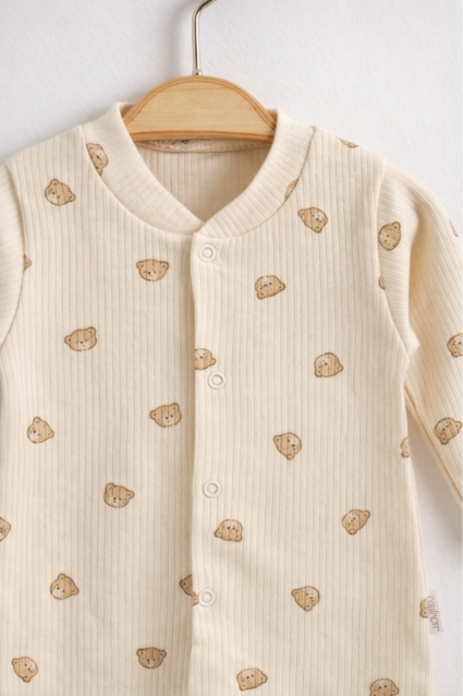 Baby jumpsuit with long sleeves, beige color