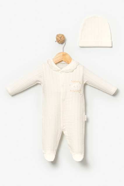Baby onesie for a girl with long sleeves, powder color